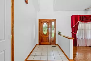 1316 Graceland Dr, Fairborn, OH 45324 - Photo 5