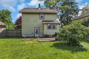2702 Maplewood Ave, Springfield, OH 45505 - Photo 13