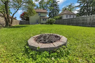 2702 Maplewood Ave, Springfield, OH 45505 - Photo 13
