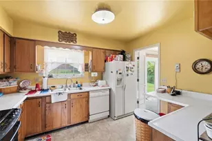 945 Kenbrook Dr, Vandalia, OH 45377 - Photo 11