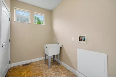 7300 Bostelman Place, Huber Heights, OH 45424 - Photo 23
