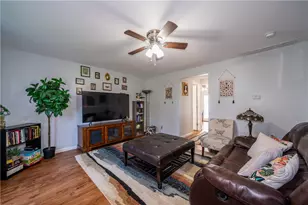 1010 Stoneybrook Trail, Fairborn, OH 45324 - Photo 3