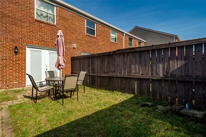 1010 Stoneybrook Trail, Fairborn, OH 45324 - Photo 25