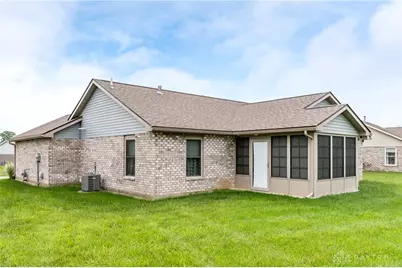 105 Pebble Creek, Eaton, OH 45320 - Photo 31