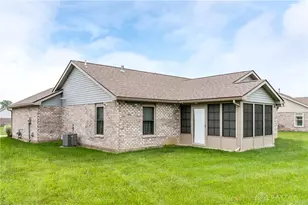 105 Pebble Creek, Eaton, OH 45320 - Photo 31