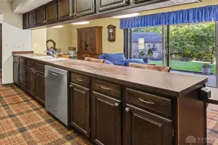 7256 Pepperton Ct, Clayton, OH 45415 - Photo 13