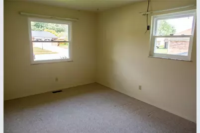 5184 Seville Drive, Englewood, OH 45322 - Photo 17