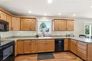 1675 Farrington Dr, Kettering, OH 45420 - Photo 13