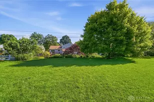 1675 Farrington Dr, Kettering, OH 45420 - Photo 47