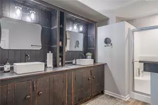 9931 Bunnell Hill Rd, Clear Creek Township, OH 45458 - Photo 15