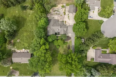 1511 Lindenhurst Drive, Centerville, OH 45459 - Photo 41