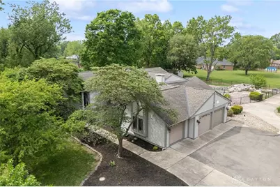 1511 Lindenhurst Drive, Centerville, OH 45459 - Photo 37