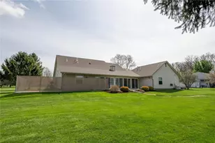 10535 Frederick Pike, Vandalia, OH 45377 - Photo 11