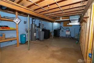 6126 Knollwood Dr, German Twp, OH 45502 - Photo 31