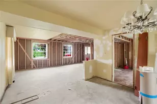 119 W Woodbury Dr, Dayton, OH 45415 - Photo 11