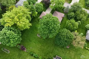 313 Towncrest Dr, Beavercreek, OH 45434 - Photo 45
