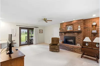 313 Towncrest Drive, Beavercreek, OH 45434 - Photo 5