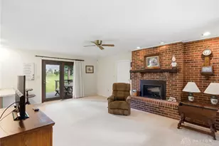 313 Towncrest Dr, Beavercreek, OH 45434 - Photo 5