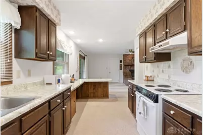 313 Towncrest Drive, Beavercreek, OH 45434 - Photo 13