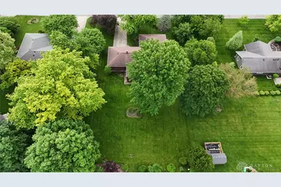 313 Towncrest Drive, Beavercreek, OH 45434 - Photo 43