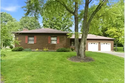 313 Towncrest Drive, Beavercreek, OH 45434 - Photo 3