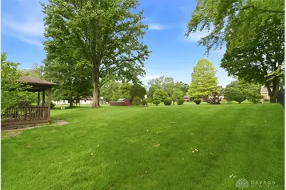 313 Towncrest Drive, Beavercreek, OH 45434 - Photo 39