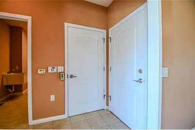 6380 Pin Oak Court, Huber Heights, OH 45424 - Photo 13
