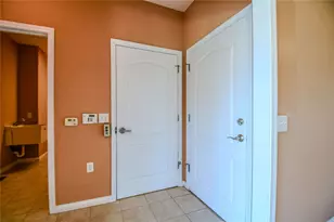 6380 Pin Oak Ct, Huber Heights, OH 45424 - Photo 13