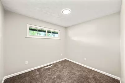4809 Powell Road, Huber Heights, OH 45424 - Photo 17