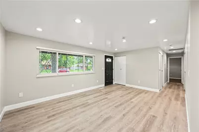 4809 Powell Road, Huber Heights, OH 45424 - Photo 9