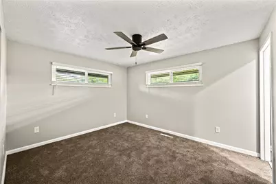 4809 Powell Road, Huber Heights, OH 45424 - Photo 19