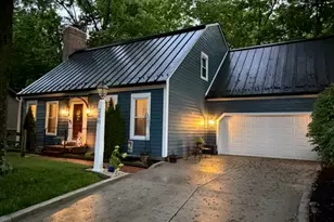 360 Locust View Way, Troy, OH 45373 - Photo 3