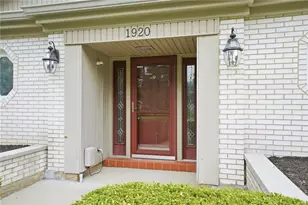 1920 Mapleton Dr, Centerville, OH 45459 - Photo 11