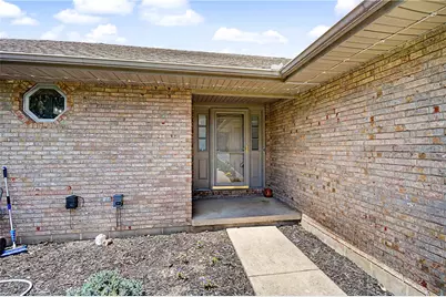 10619 Frederick Pike, Butler Twp, OH 45377 - Photo 5