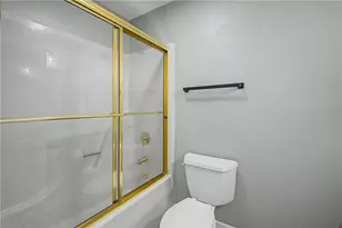 10619 Frederick Pike, Butler Twp, OH 45377 - Photo 23