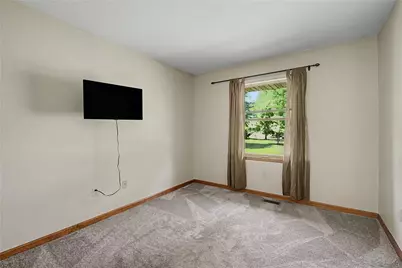 10619 Frederick Pike, Butler Twp, OH 45377 - Photo 29