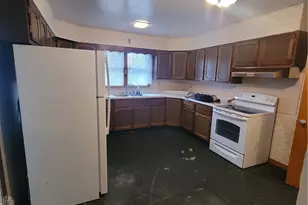 127 E Harrison St, Lewisburg, OH 45338 - Photo 7