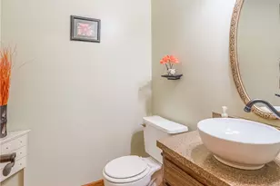9212 Mintcreek Ct, Washington Twp, OH 45458 - Photo 17