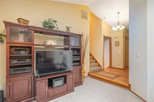 9212 Mintcreek Ct, Washington Twp, OH 45458 - Photo 15
