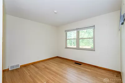 3299 Hillpoint Lane, Dayton, OH 45414 - Photo 35