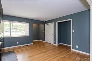 3299 Hillpoint Ln, Dayton, OH 45414 - Photo 7