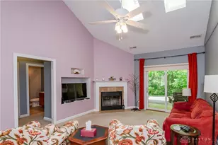 3366 Darbyshire Dr, Beavercreek, OH 45440 - Photo 7