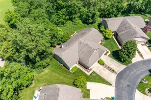 3366 Darbyshire Dr, Beavercreek, OH 45440 - Photo 37