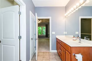 3366 Darbyshire Dr, Beavercreek, OH 45440 - Photo 21