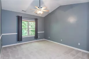 3366 Darbyshire Dr, Beavercreek, OH 45440 - Photo 19