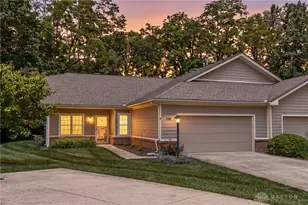 3366 Darbyshire Dr, Beavercreek, OH 45440 - Photo 1