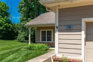 3366 Darbyshire Dr, Beavercreek, OH 45440 - Photo 5