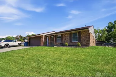 4818 Creeknoll Court, Huber Heights, OH 45424 - Photo 5