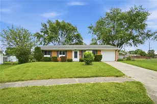 59 Lee Ct, Fairborn, OH 45324 - Photo 1