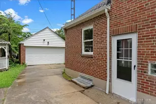 407 Dellwood Ave, Oakwood, OH 45419 - Photo 5